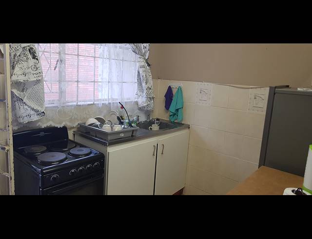 1 BEDROOM DUPLEX SOLD IN SCOTTSVILLE